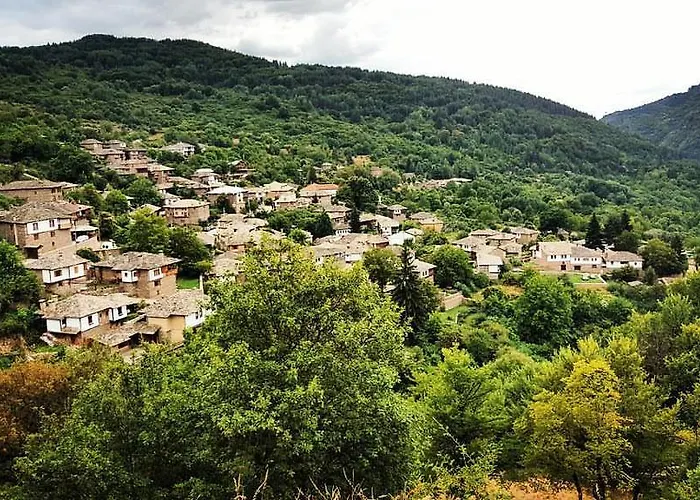 Kruchma Bratyata Guest house Kovacevica